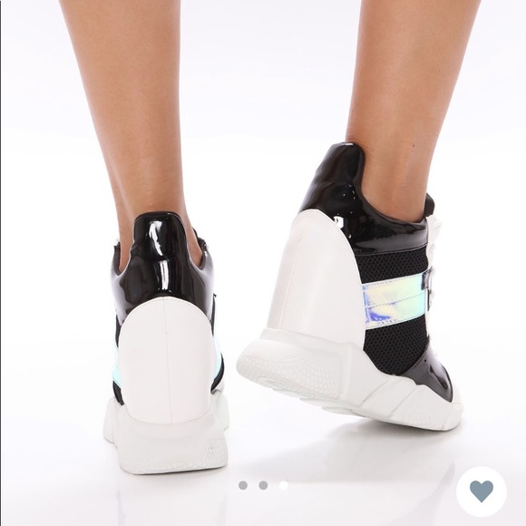 Lilith sneakers - Picture 3 of 3